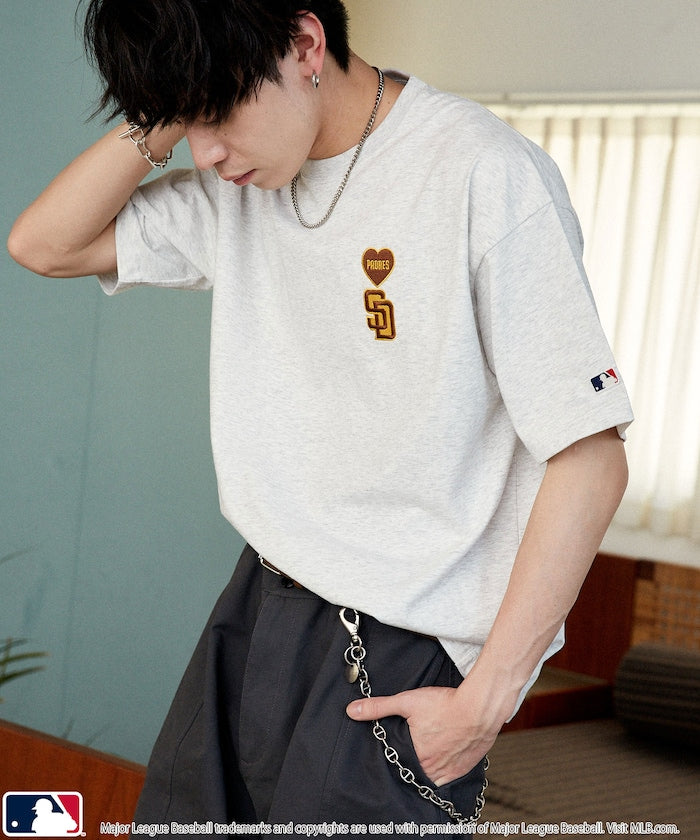 MLB x FREAK’S STORE愛心刺繡 短袖T恤