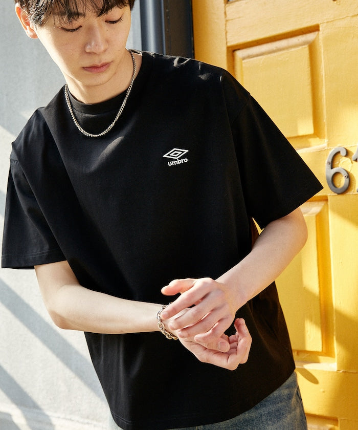 UMBRO / 吸水速乾 刺繡標誌 短袖T恤