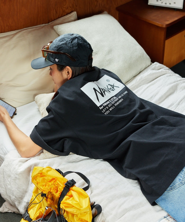 NANGA 別注 刺繍 ECO HYBRID LOGO TEE / 環保混紡刺繡標誌寬版T恤