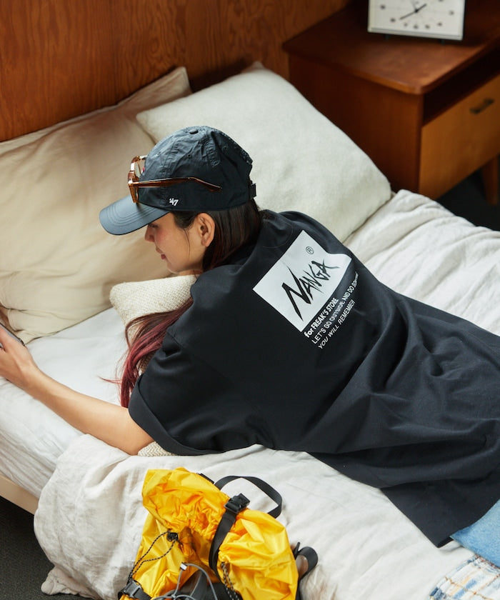 NANGA 別注 刺繍 ECO HYBRID LOGO TEE / 環保混紡刺繡標誌寬版T恤
