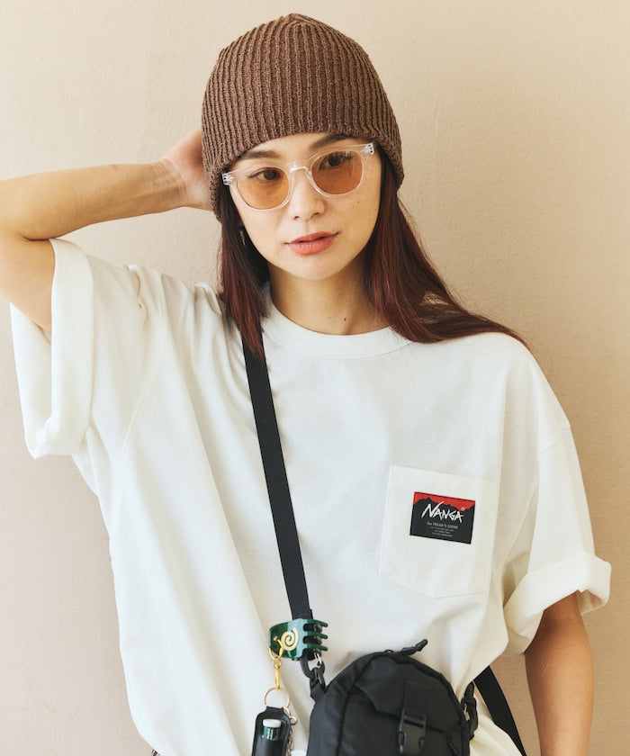 NANGA 別注 ECO HYBRID CONTOUR LOGO TEE / 等高線圖形口袋短袖 T 恤