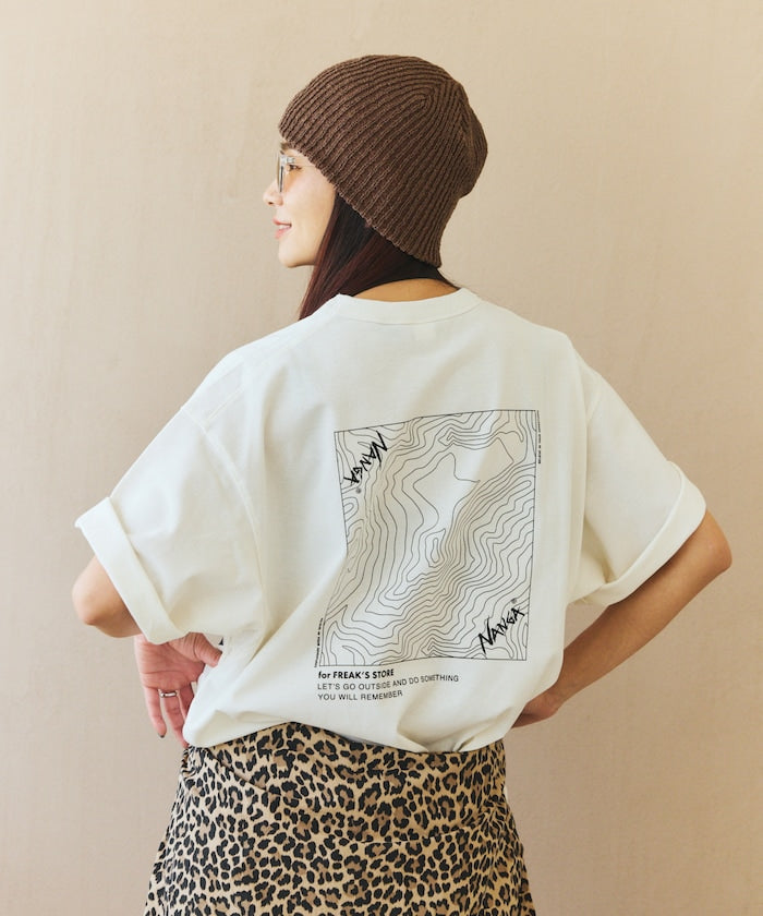 NANGA 別注 ECO HYBRID CONTOUR LOGO TEE / 等高線圖形口袋短袖 T 恤