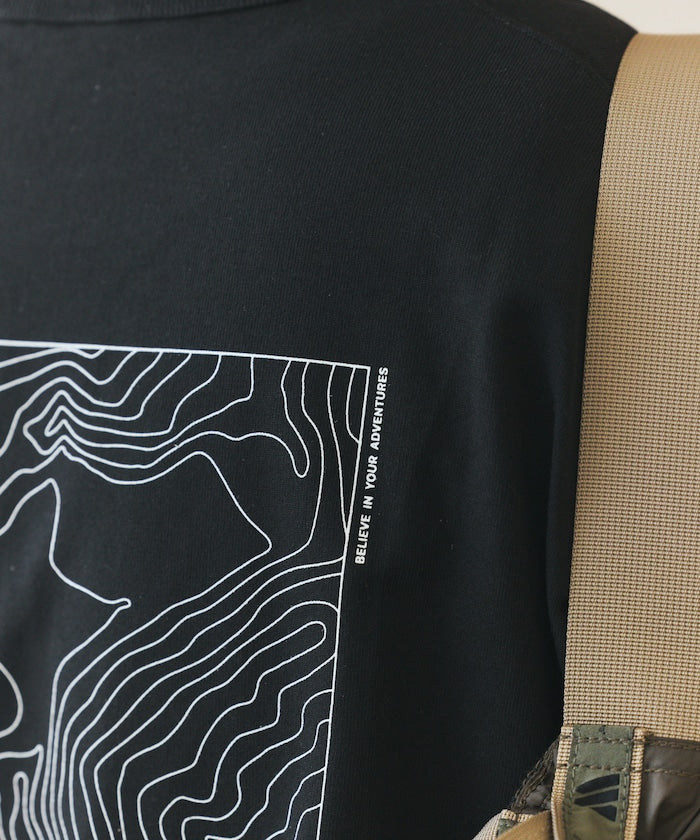 NANGA 別注 ECO HYBRID CONTOUR LOGO TEE / 等高線圖形口袋短袖 T 恤