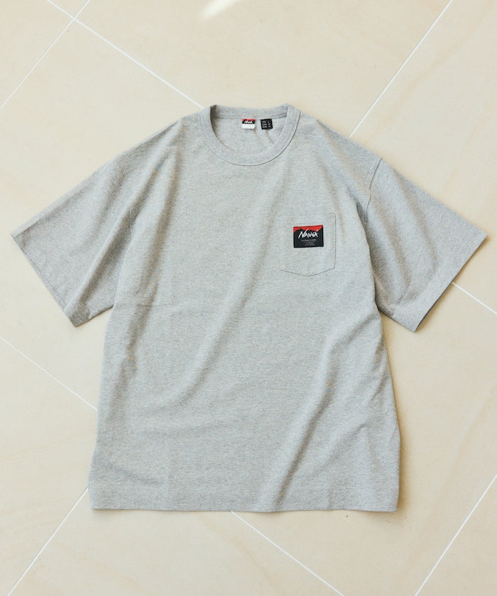 NANGA 別注 ECO HYBRID CONTOUR LOGO TEE / 等高線圖形口袋短袖 T 恤