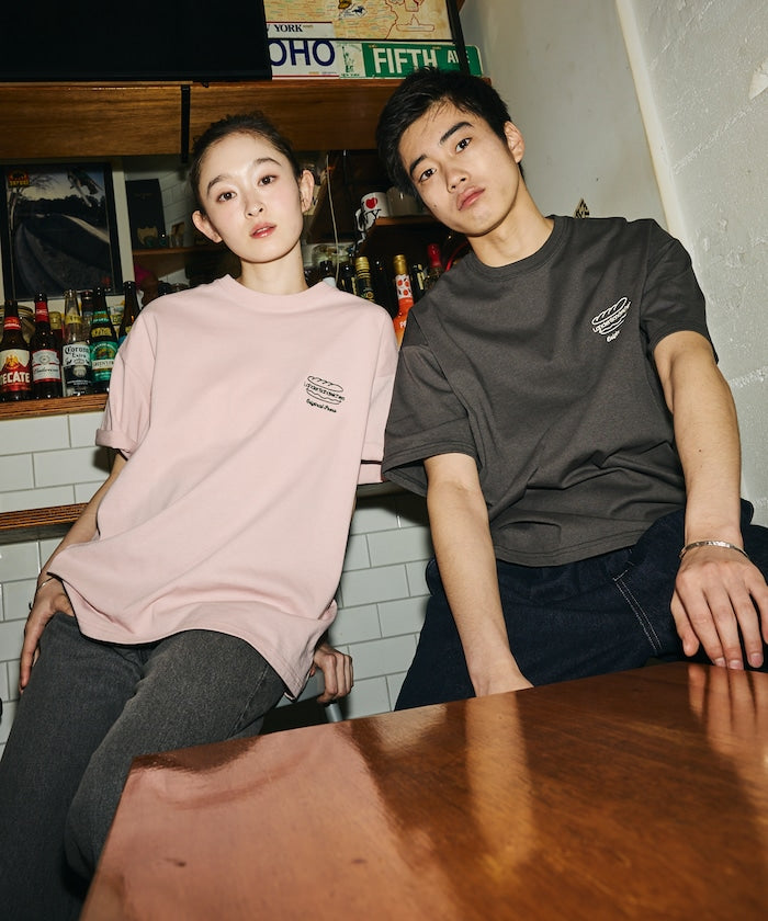 LANDER SANDWICHES × FREAK'S STORE / 背面印花 短袖T恤