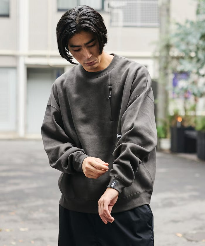 WILD THINGS × FREAK'S STORE / 小標 拉鍊口袋 圓領衫(日本聯名限定)