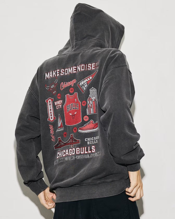 NBA × FREAK'S STORE / 球隊插畫背印 亨利領連帽衫(日本聯名限定)