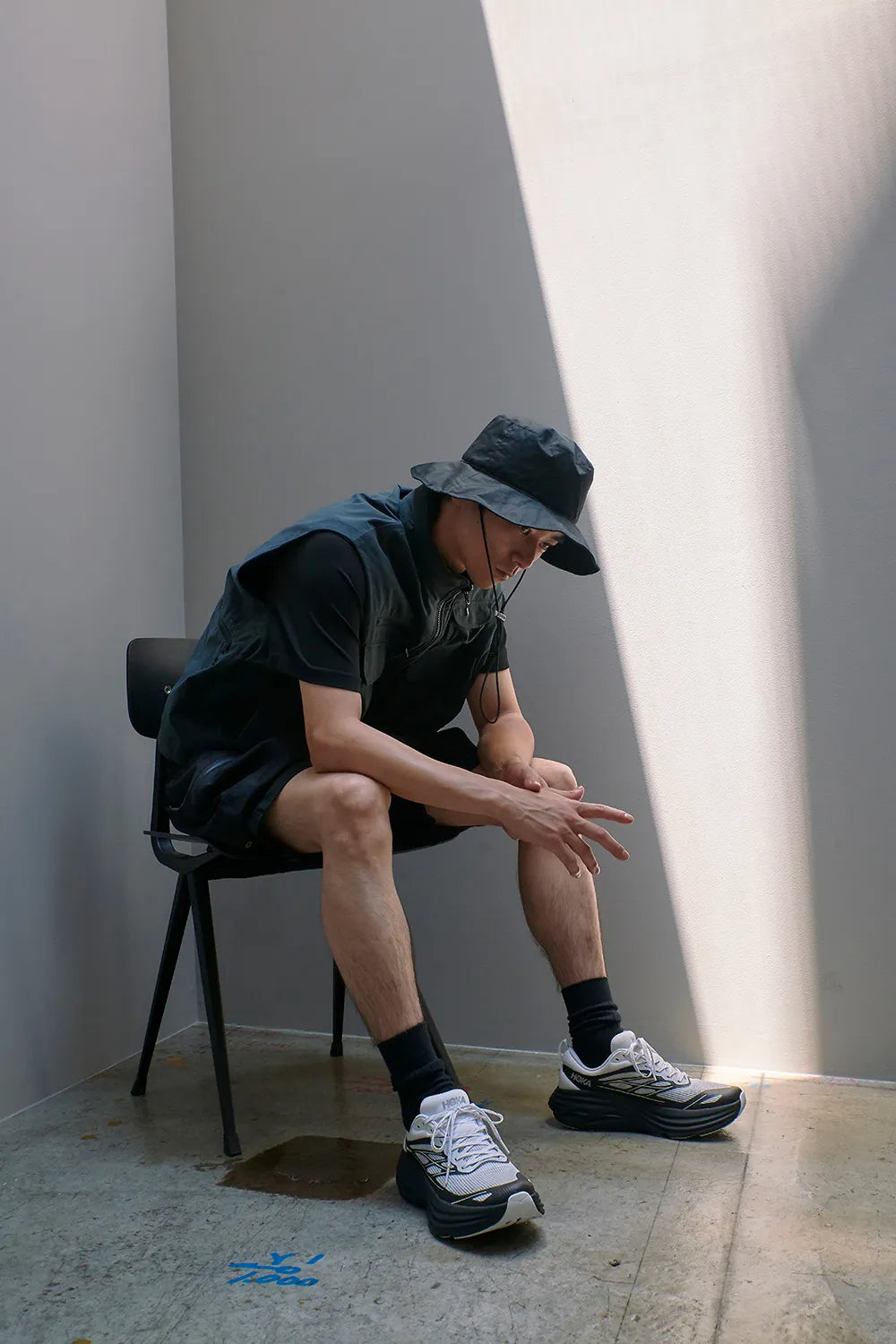 HOKA BONDI 8 TS CAGED / BILLY’S 限定配色