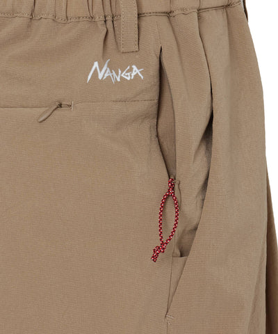 NANGA DotAir® COMFY TUCK TAPERED PANTS / 涼感透氣 DotAir® 錐形打褶長褲