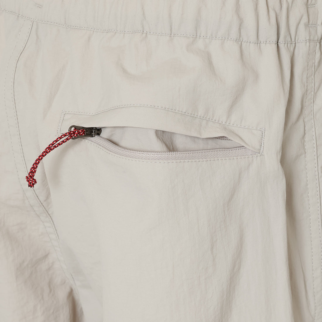 NANGA NYLON TUSSER CARGO PANTS / 輕量  機能抽繩工裝長褲