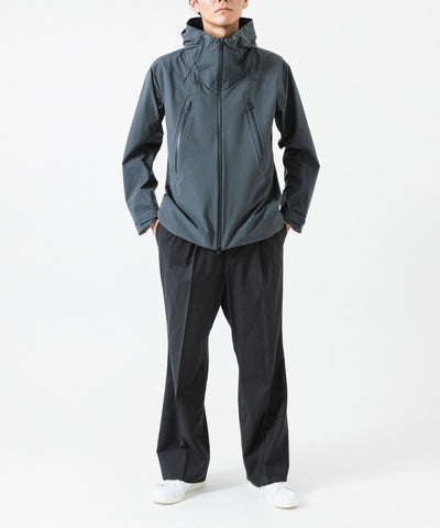 Descente × URBAN RESEARCH / CREAS 硬殼防水外套（日本聯名限定）