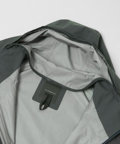 Descente × URBAN RESEARCH / CREAS 硬殼防水外套（日本聯名限定）