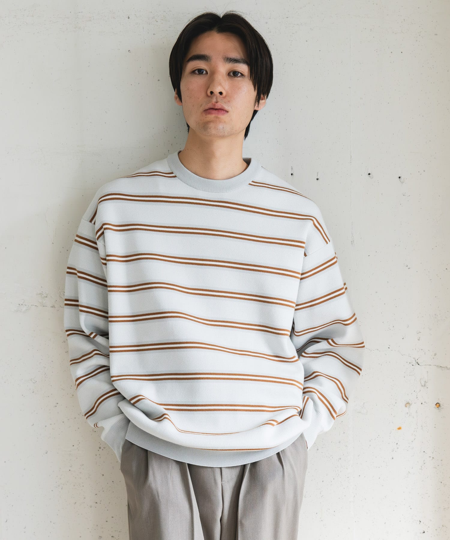 URBAN RESEARCH / UR TECH Renew Knit 輕量機能圓領針織衫