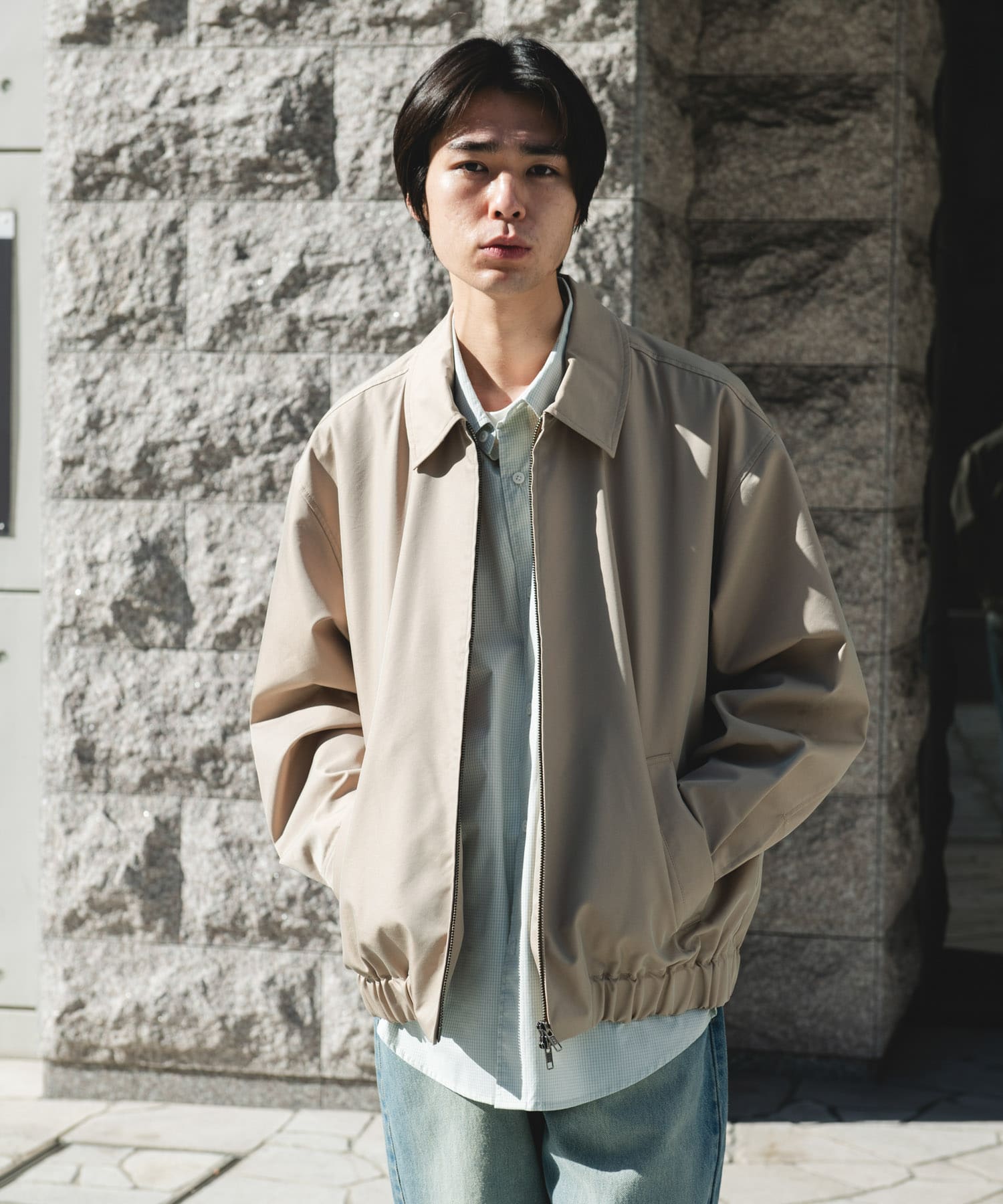 URBAN RESEARCH / 下擺鬆緊 短版外套