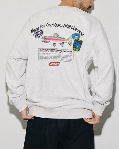 Coleman × FREAK'S STORE / 鱒魚釣具背印 圓領衫（日本聯名限定）