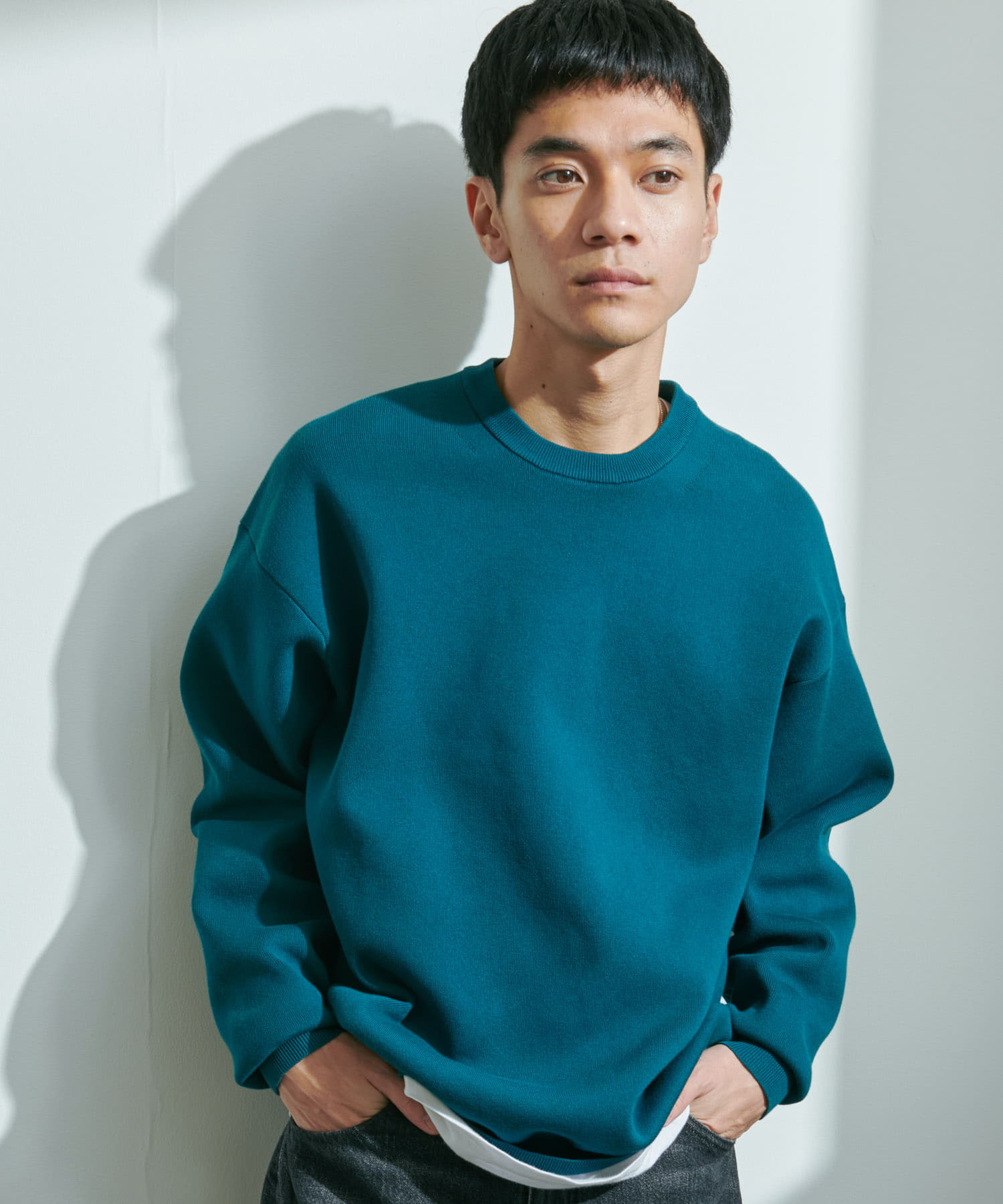 URBAN RESEARCH / UR TECH Renew Knit 輕量機能圓領針織衫
