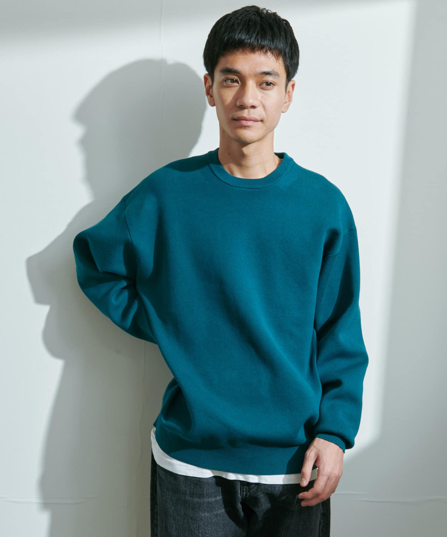 URBAN RESEARCH / UR TECH Renew Knit 輕量機能圓領針織衫