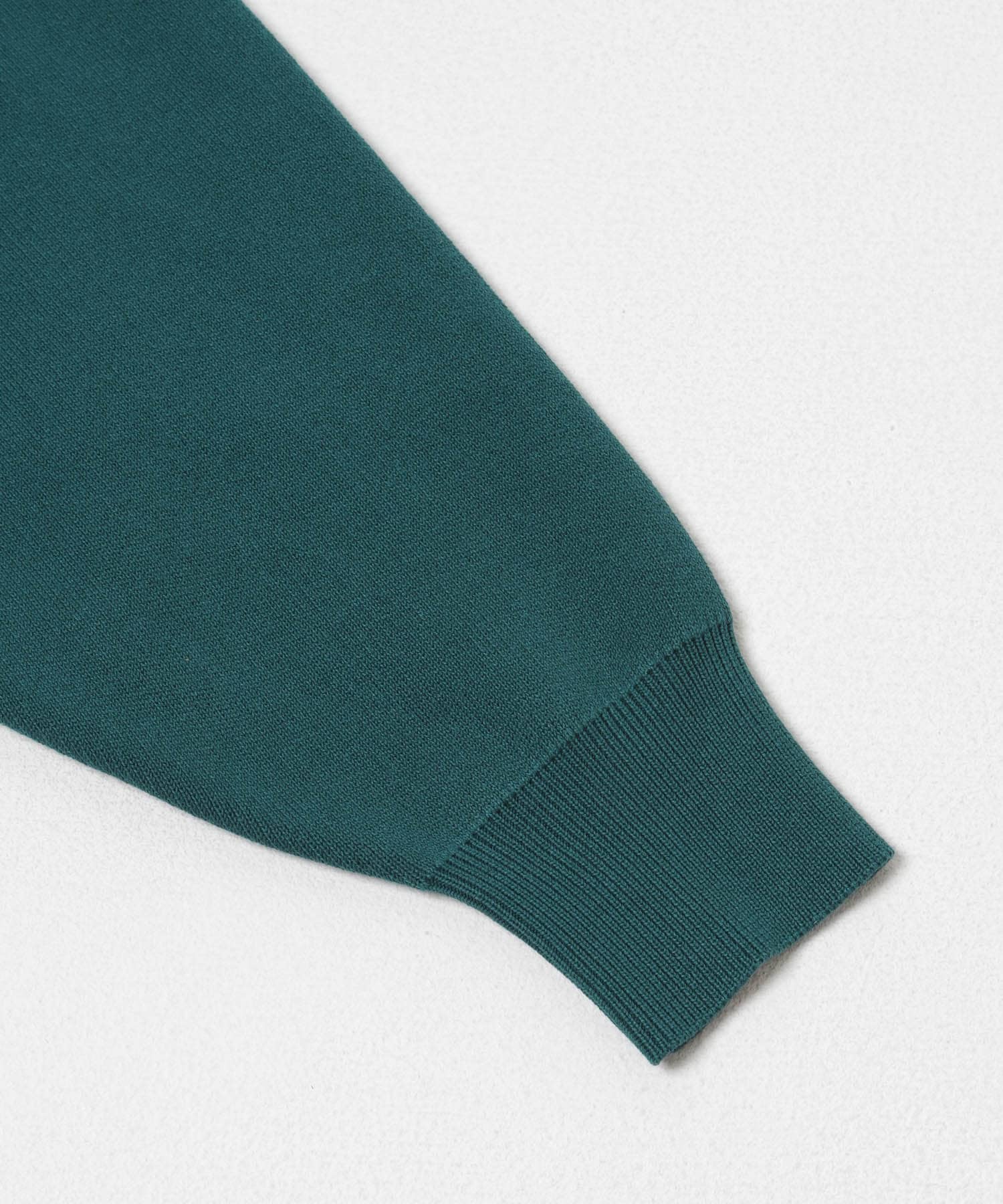 URBAN RESEARCH / UR TECH Renew Knit 輕量機能圓領針織衫