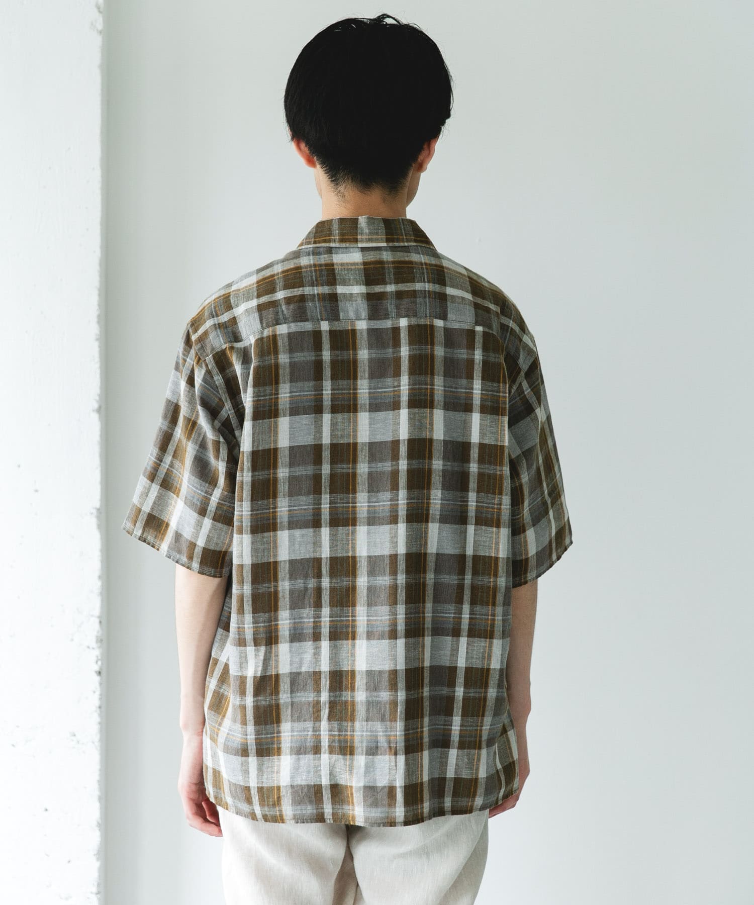 URBAN RESEARCH  DOORS / 機能混紡亞麻 短袖襯衫