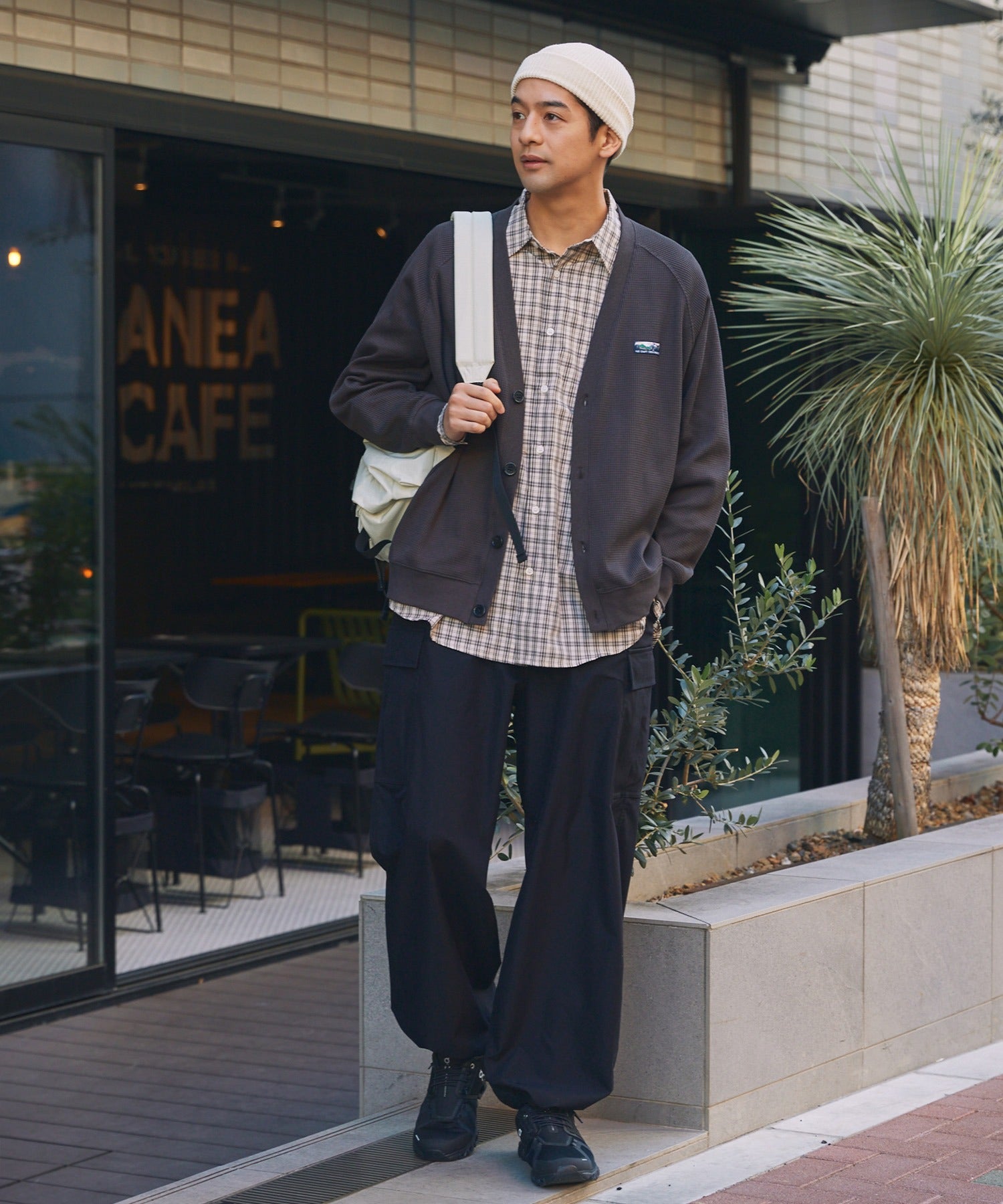 THE CRAFT CREW PRODUCTS / 立體 插肩袖 開襟衫