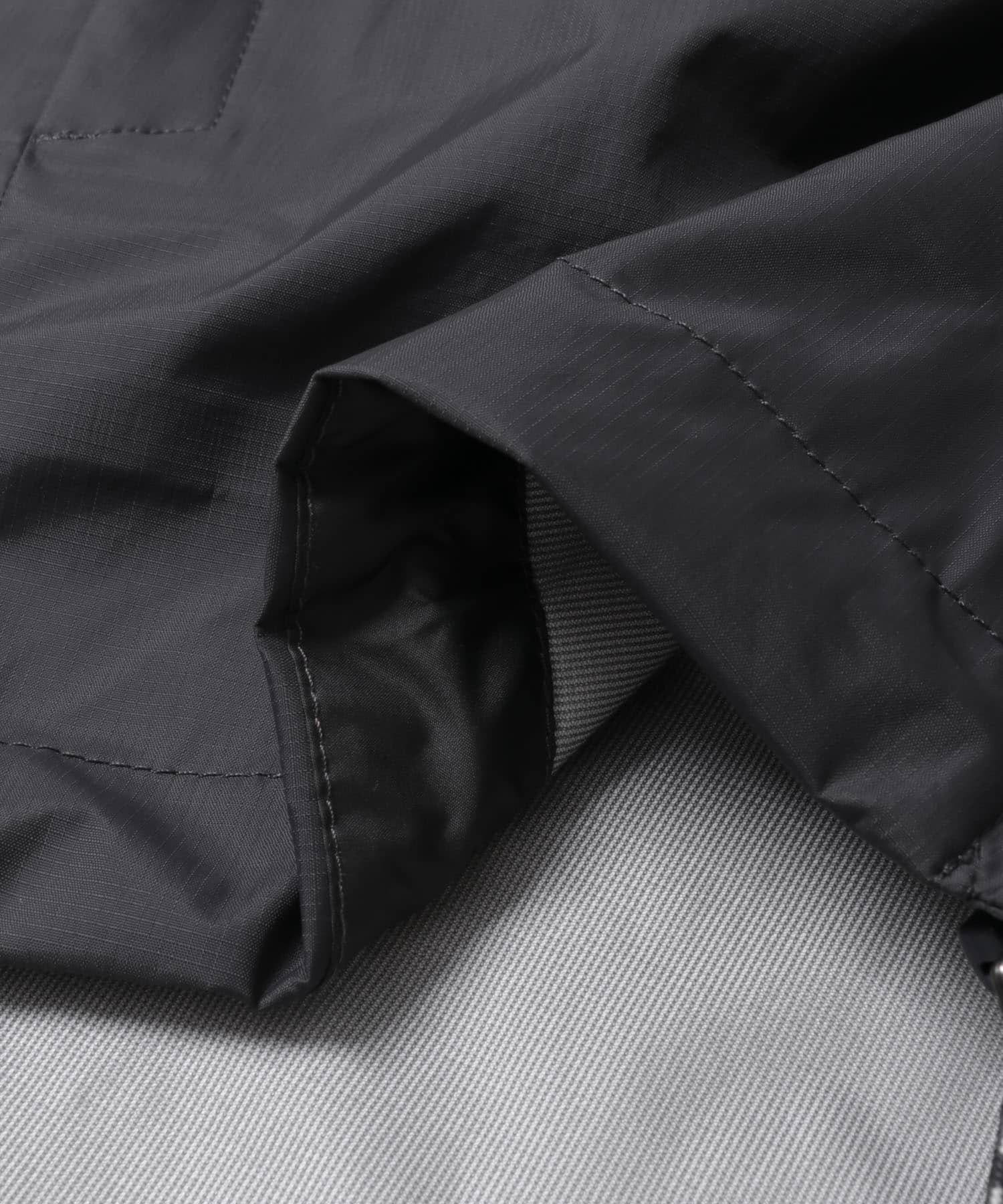 Patagonia　TORRENTSHELL 3L RAIN JACKET / 輕量三層防水機能外套