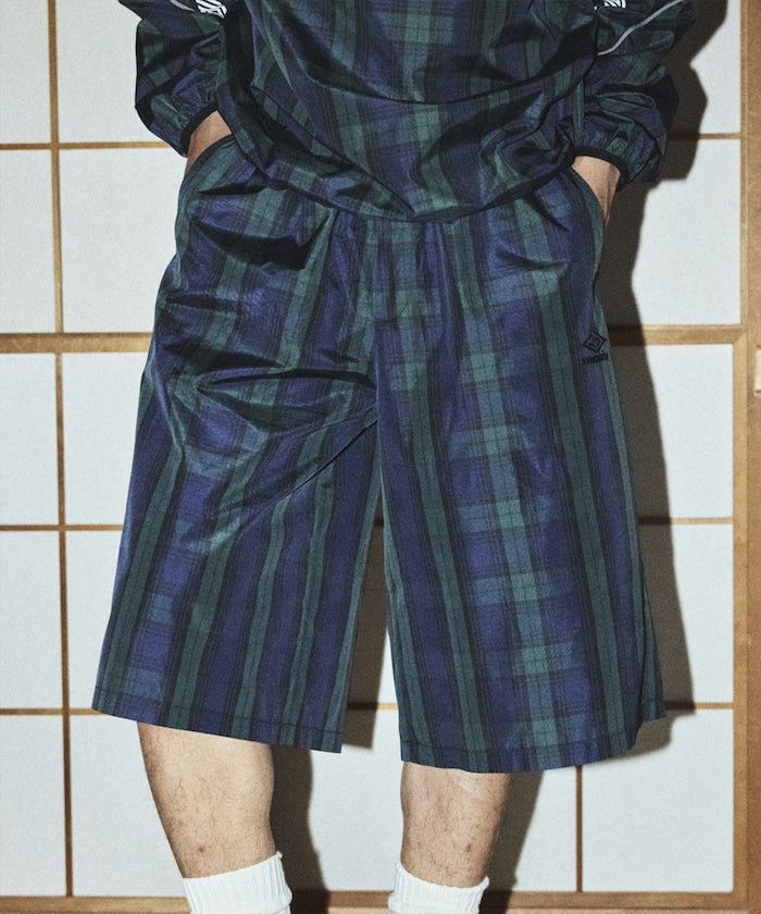 UMBRO/ 別注尼龍寬鬆短褲