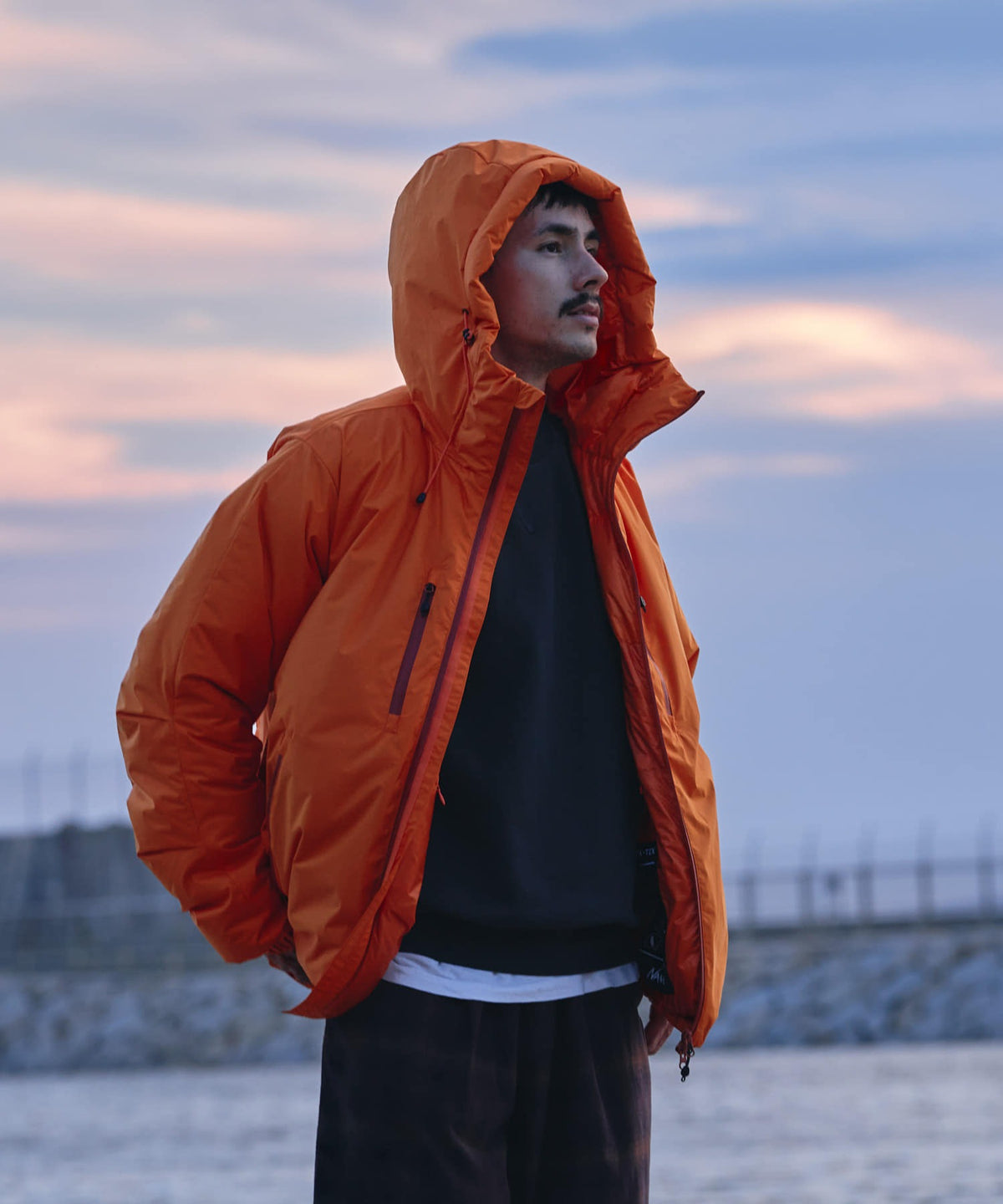 NANGA × DOORS / AURORA-TEX 防水羽絨連帽外套 26AW（日本聯名限定）