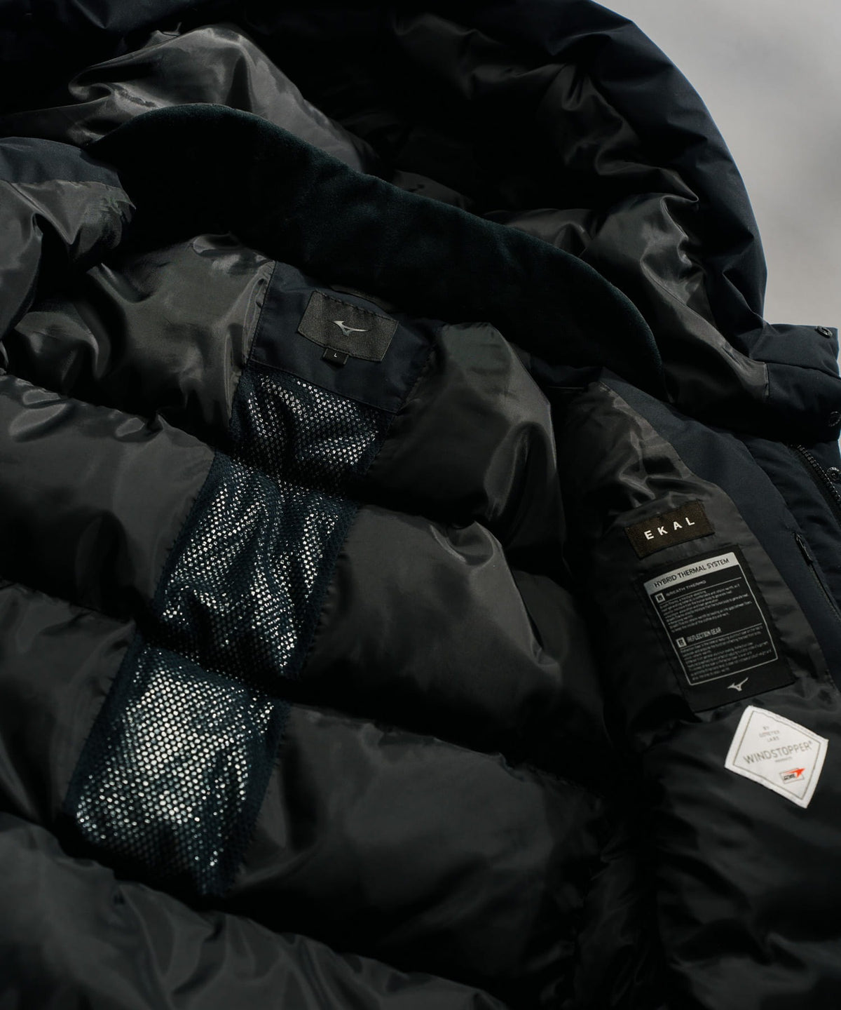 Mizuno × EKAL / GORE-TEX WINDSTOPPER 羽絨外套（日本聯名限定）