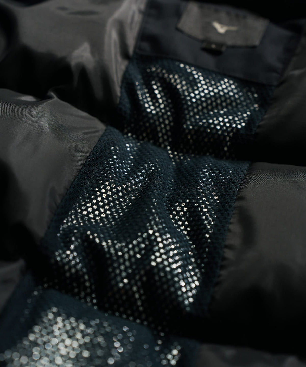 Mizuno × EKAL / GORE-TEX WINDSTOPPER 羽絨外套（日本聯名限定）