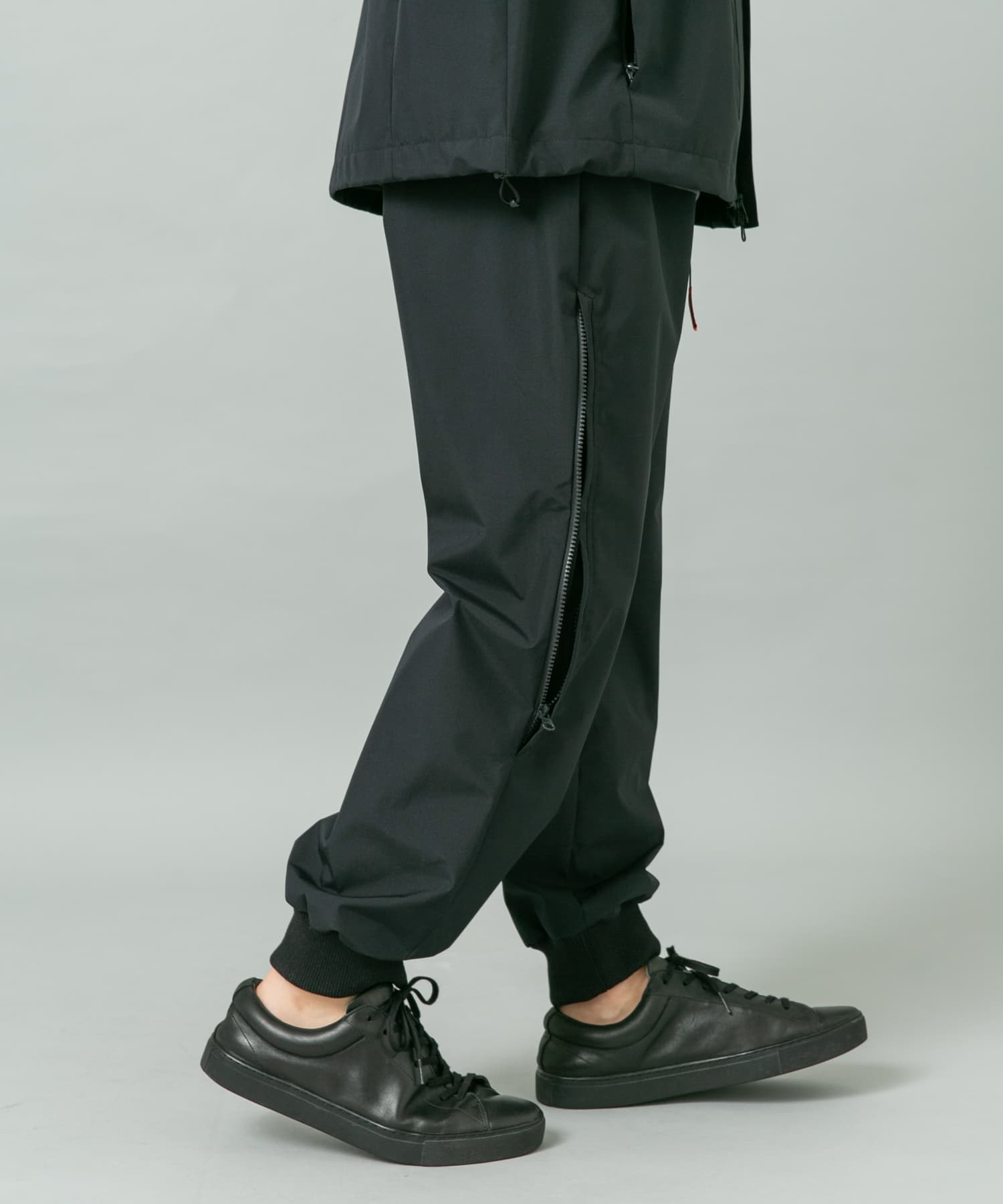 +phenix WINDSTOPPER by GORE-TEX LABS 機能防風束口長褲