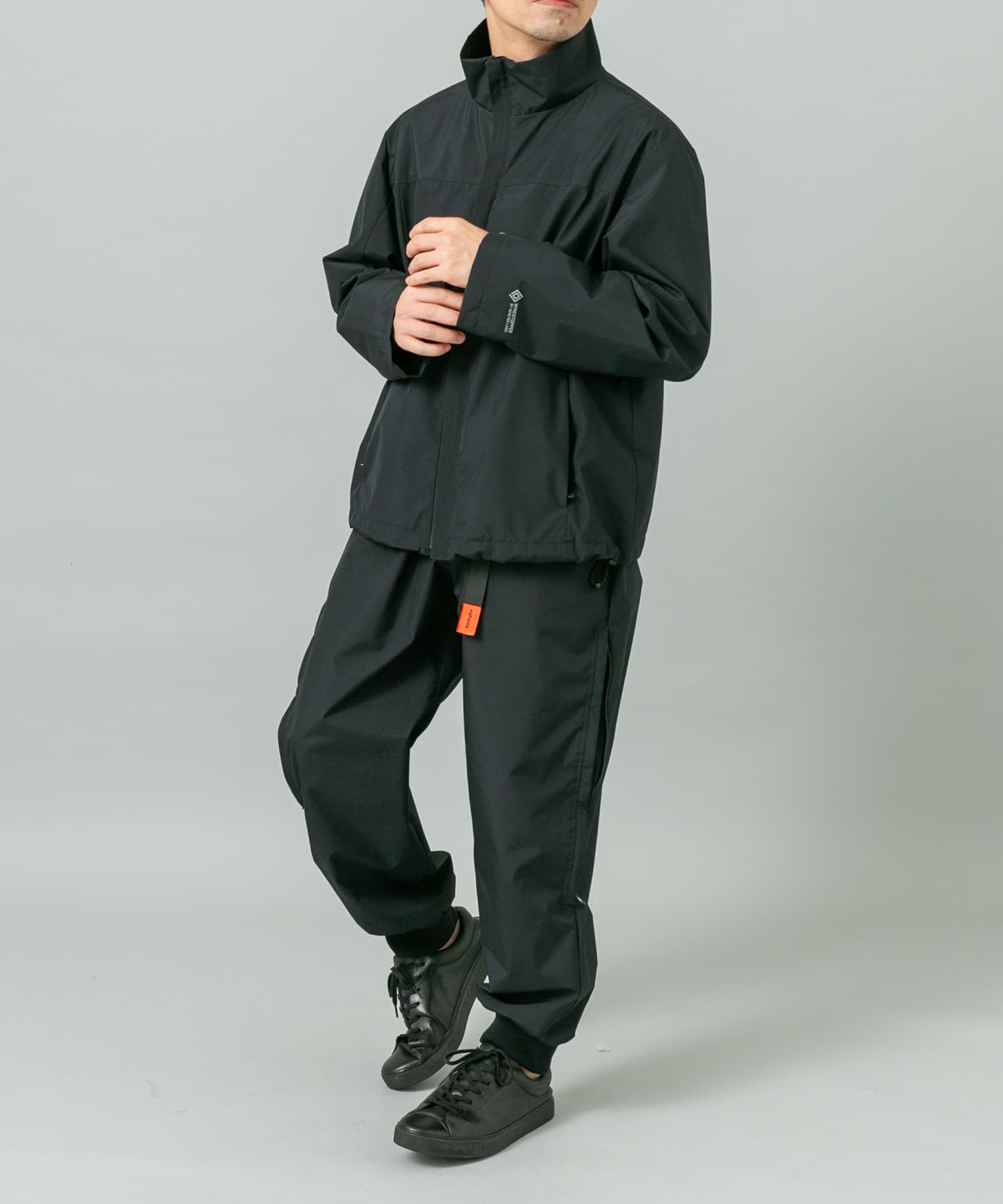 +phenix WINDSTOPPER by GORE-TEX LABS 機能防風束口長褲