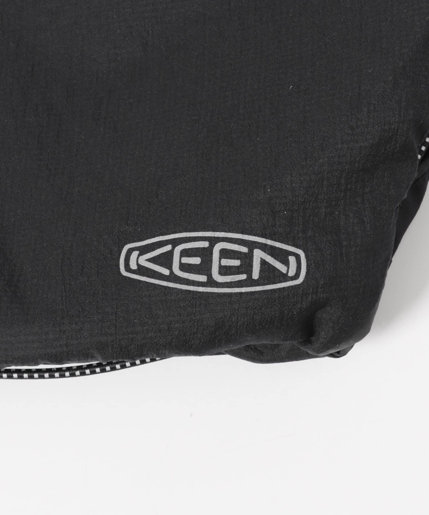 KEEN×DOORS　NYLON SHELL SHOULDER / 別注輕量尼龍機能斜背包