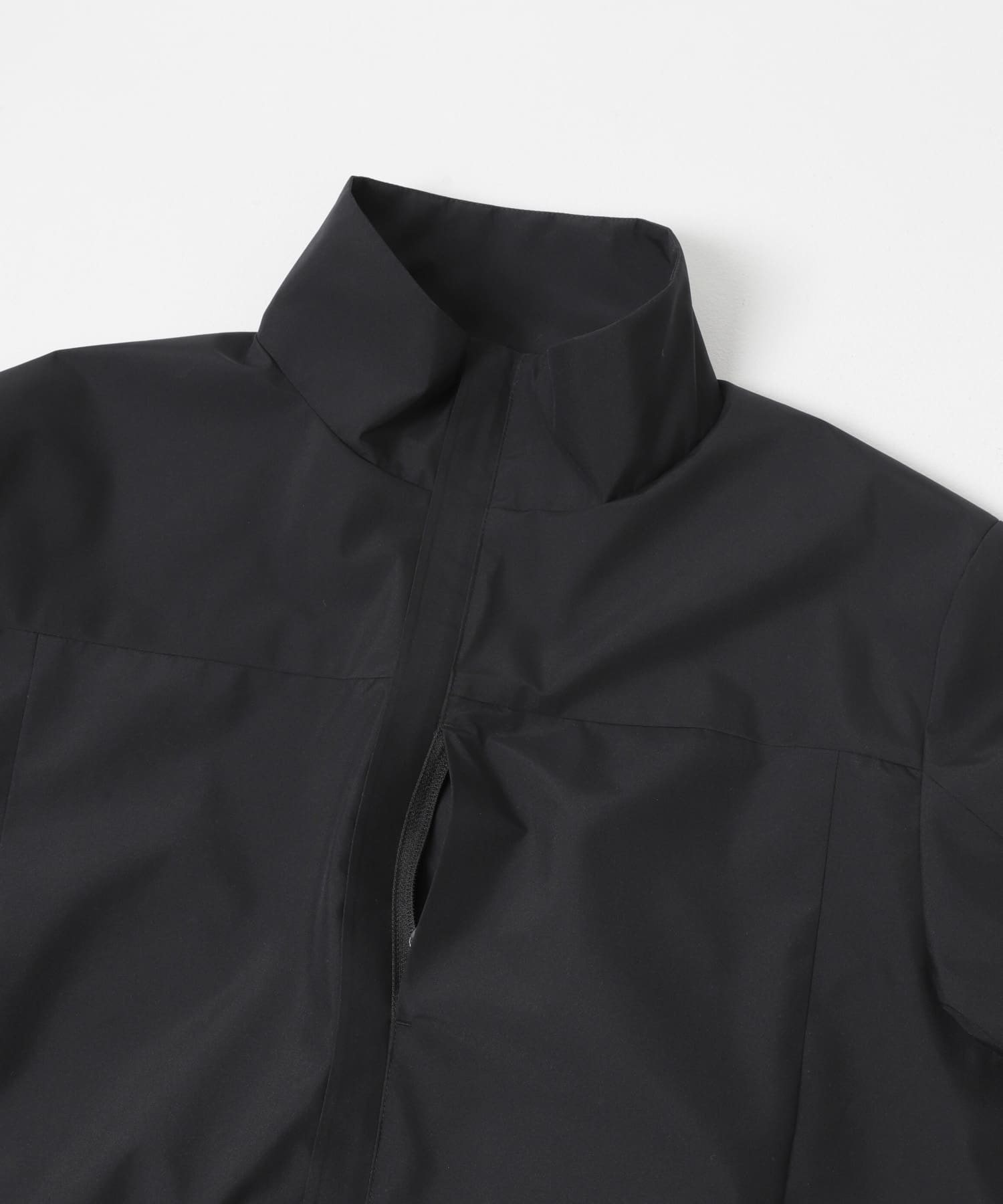 +phenix WINDSTOPPER by GORE-TEX LABS 立領防風外套