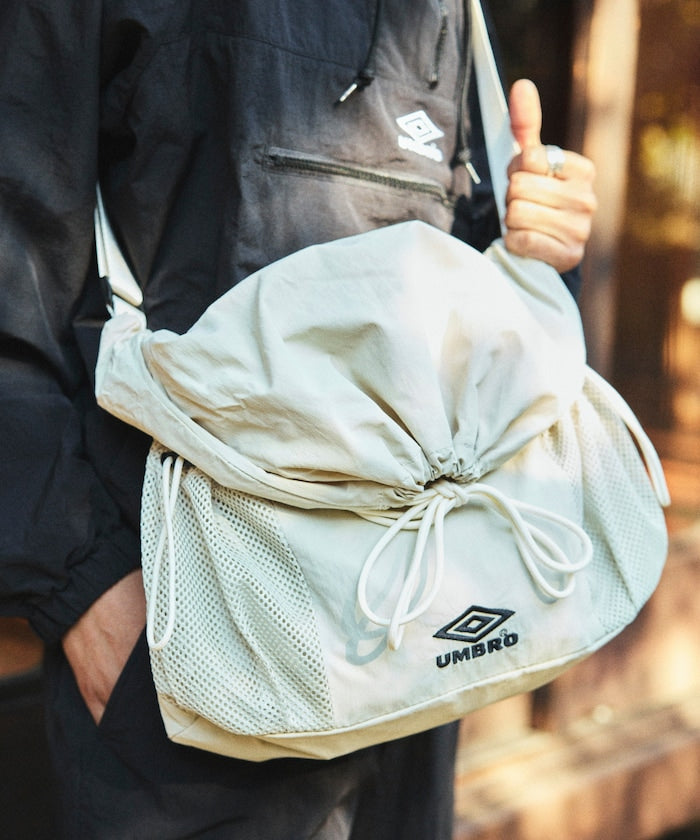 UMBRO / 別注尼龍斜背包