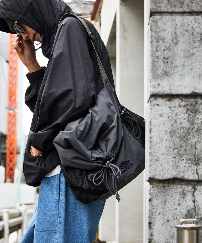 UMBRO / 別注尼龍斜背包