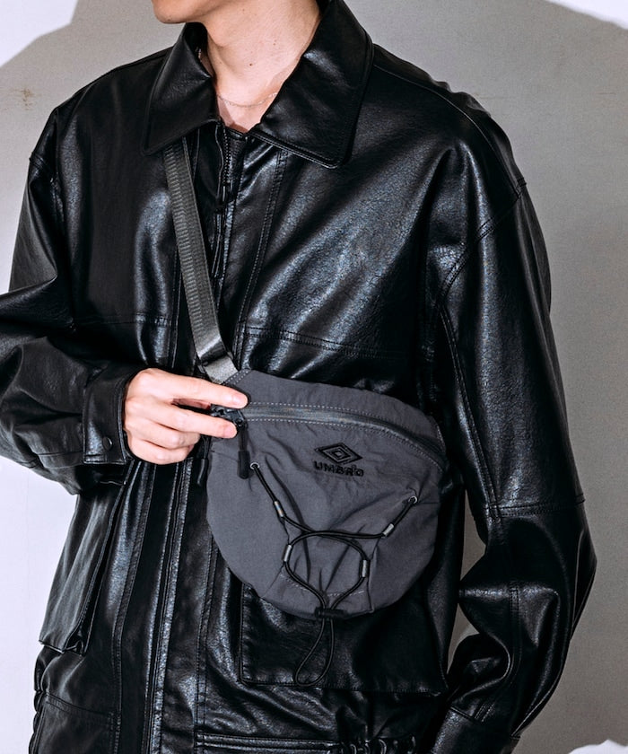 UMBRO / 別注尼龍側背包