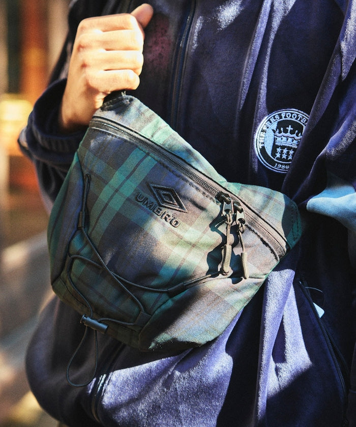 UMBRO / 別注尼龍側背包