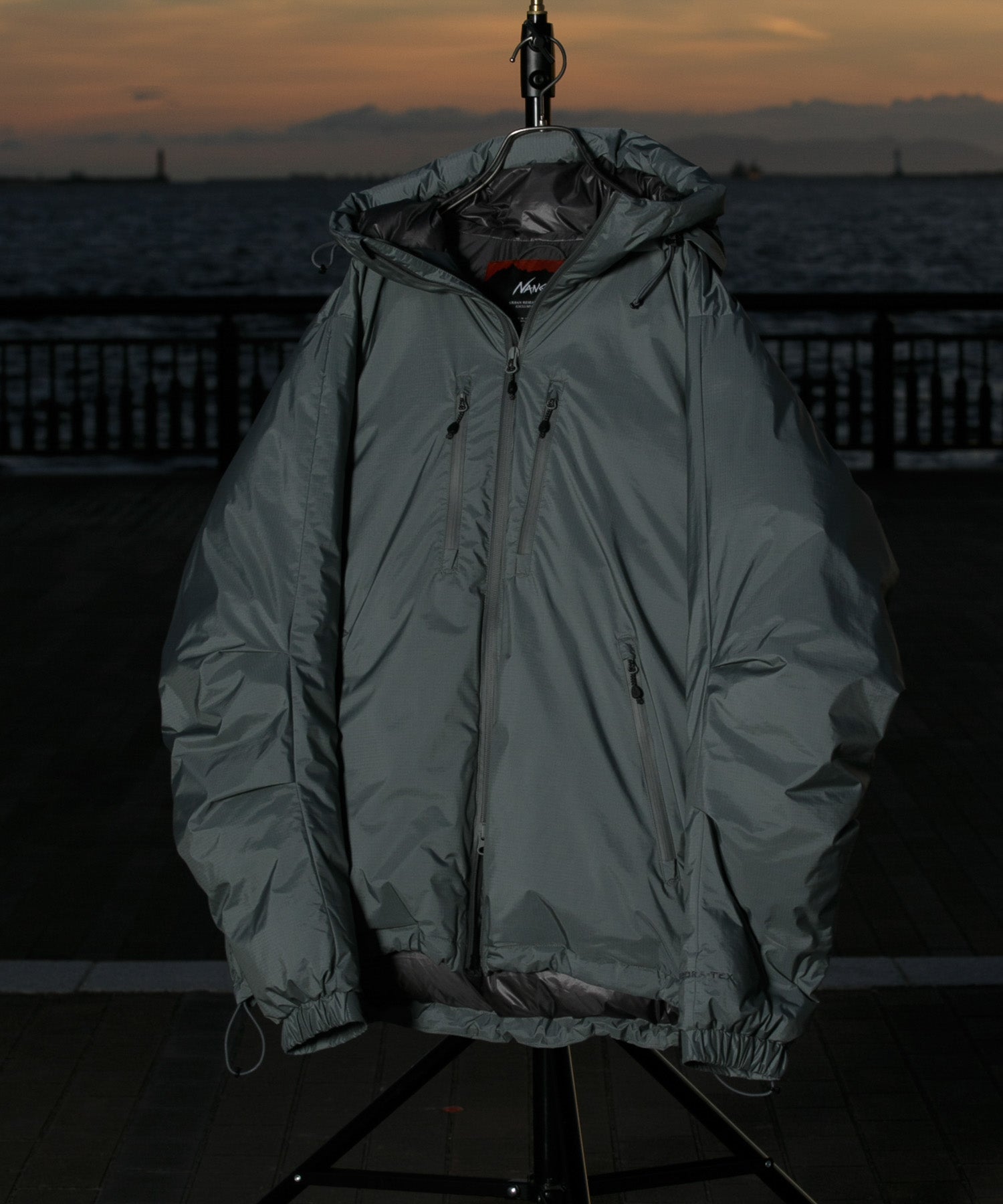 NANGA×DOORS　AURORA TEX DOWN PARKA / 聯名 羽絨外套
