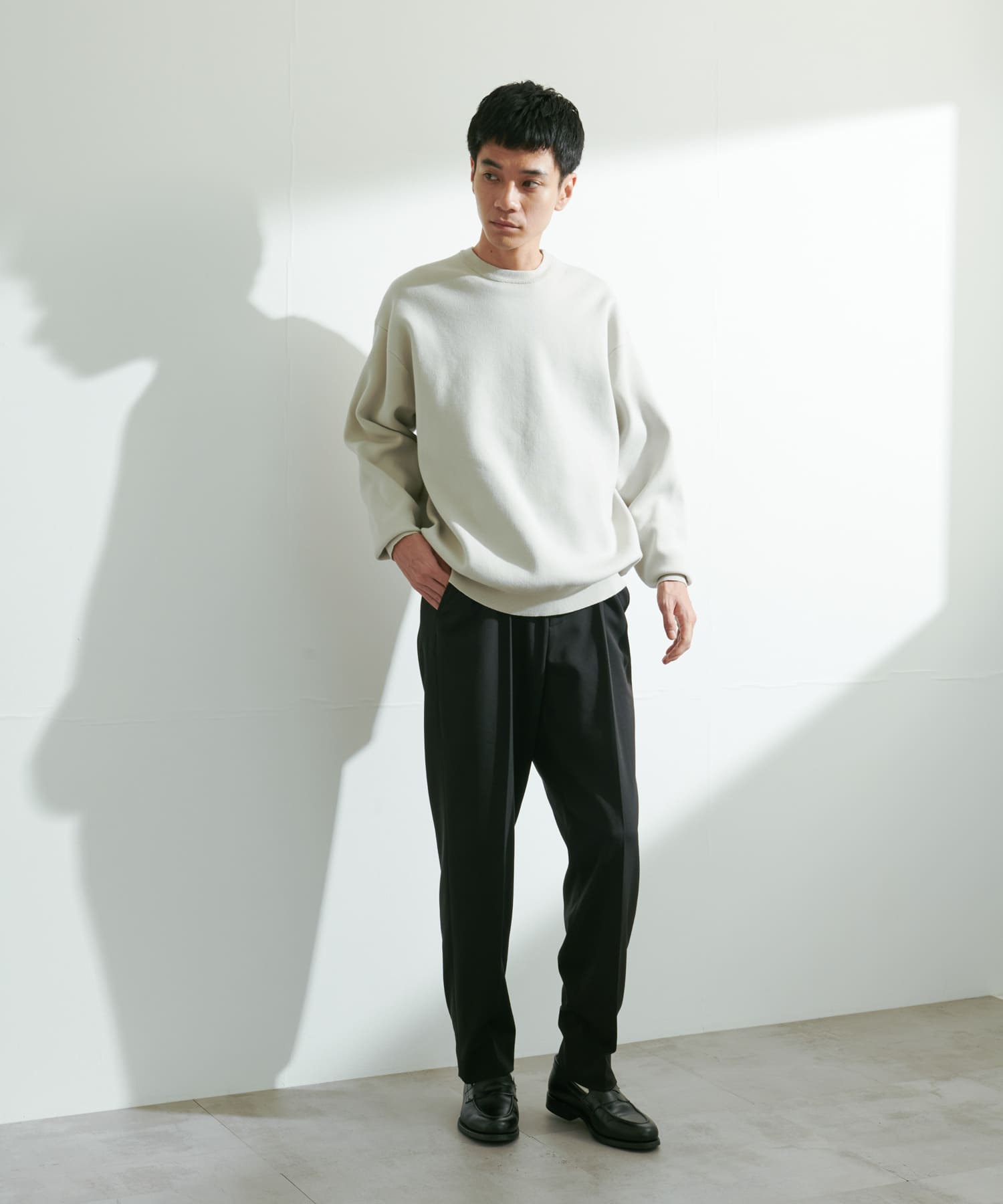 URBAN RESEARCH / UR TECH Renew Knit 輕量機能圓領針織衫
