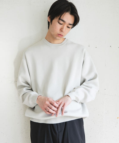 URBAN RESEARCH / UR TECH Renew Knit 輕量機能圓領針織衫