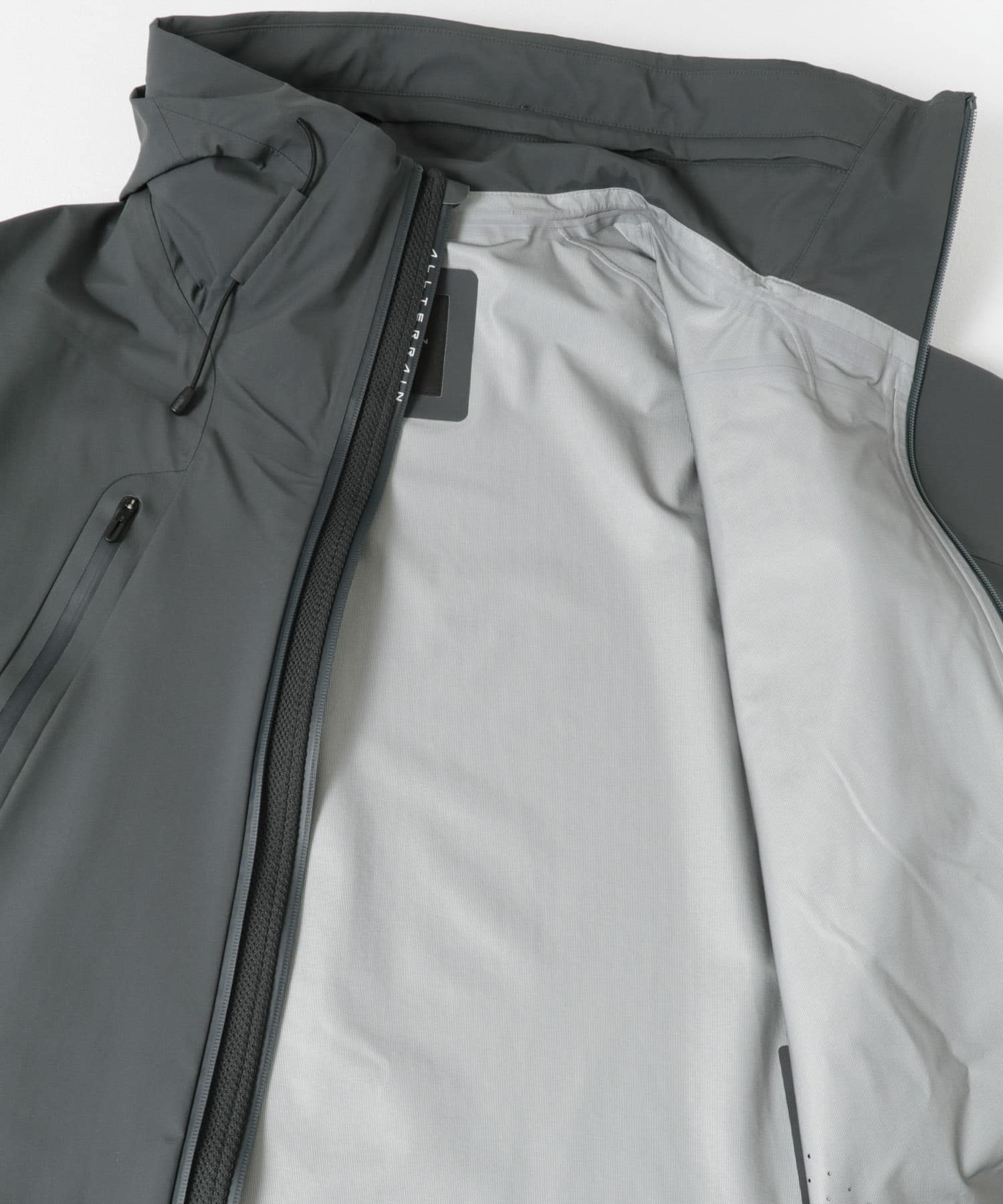 DESCENTE ALLTERRAIN×URBAN RESEARCH CREAS / 防水外套