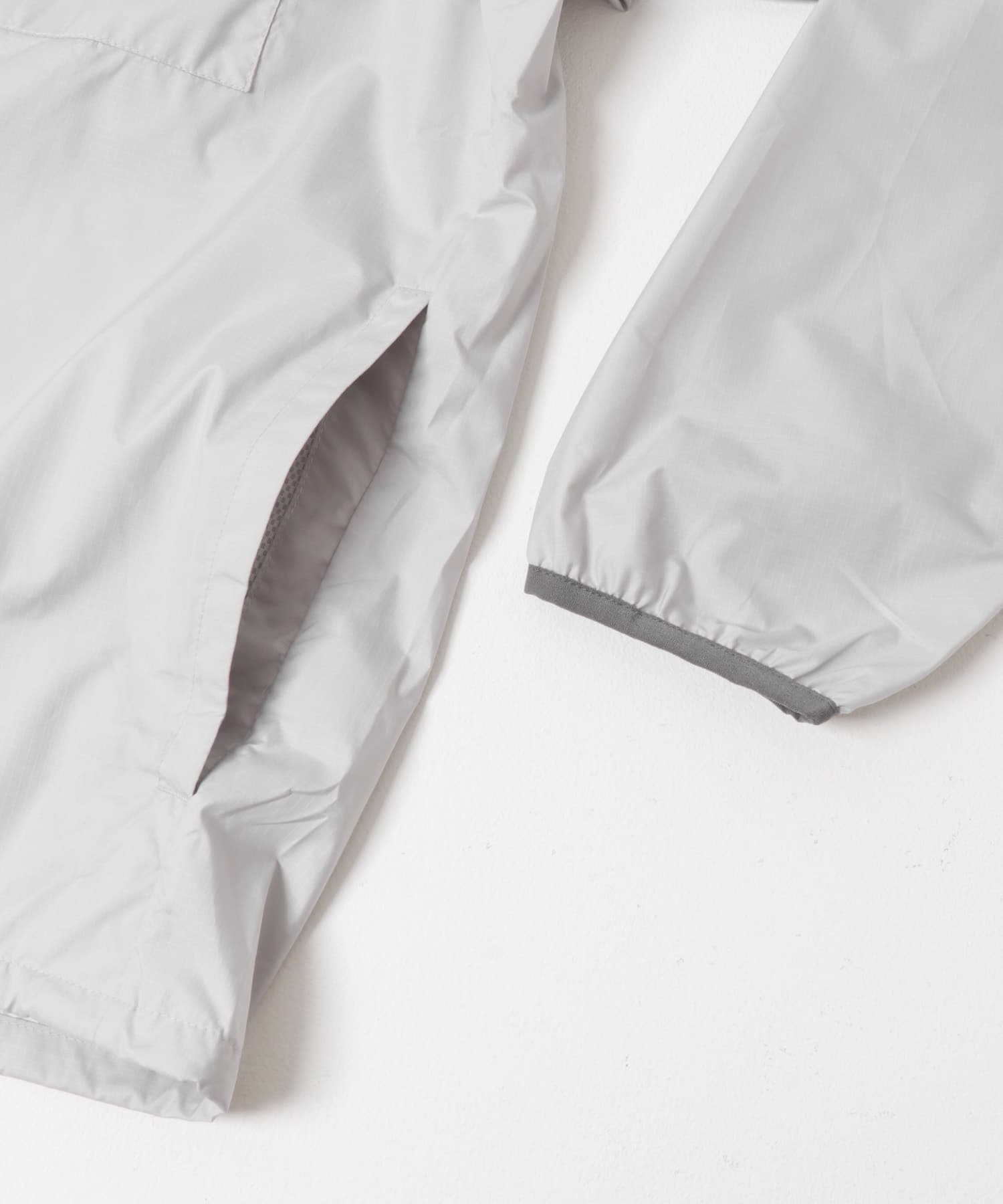 Patagonia　LIGHT & VARIABLE JACKET / 輕量可收納防風連帽外套