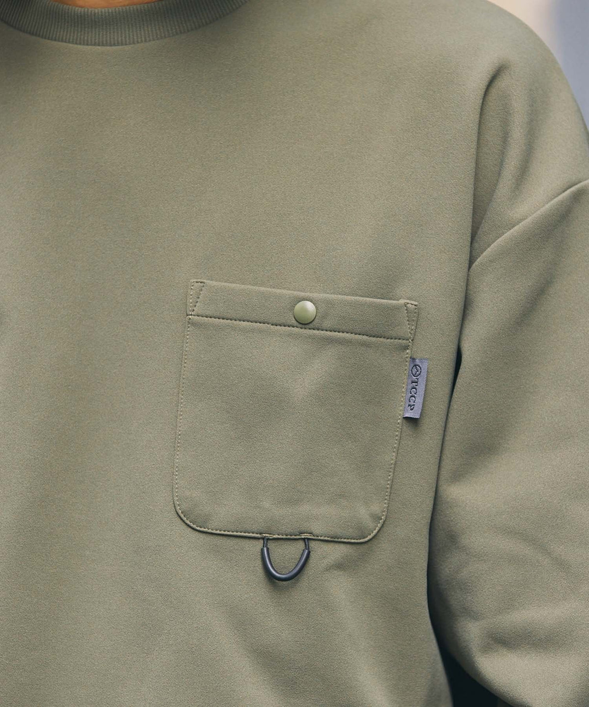 THE CRAFT CREW PRODUCTS / 四向彈性機能 圓領口袋長T恤（抽繩下擺）