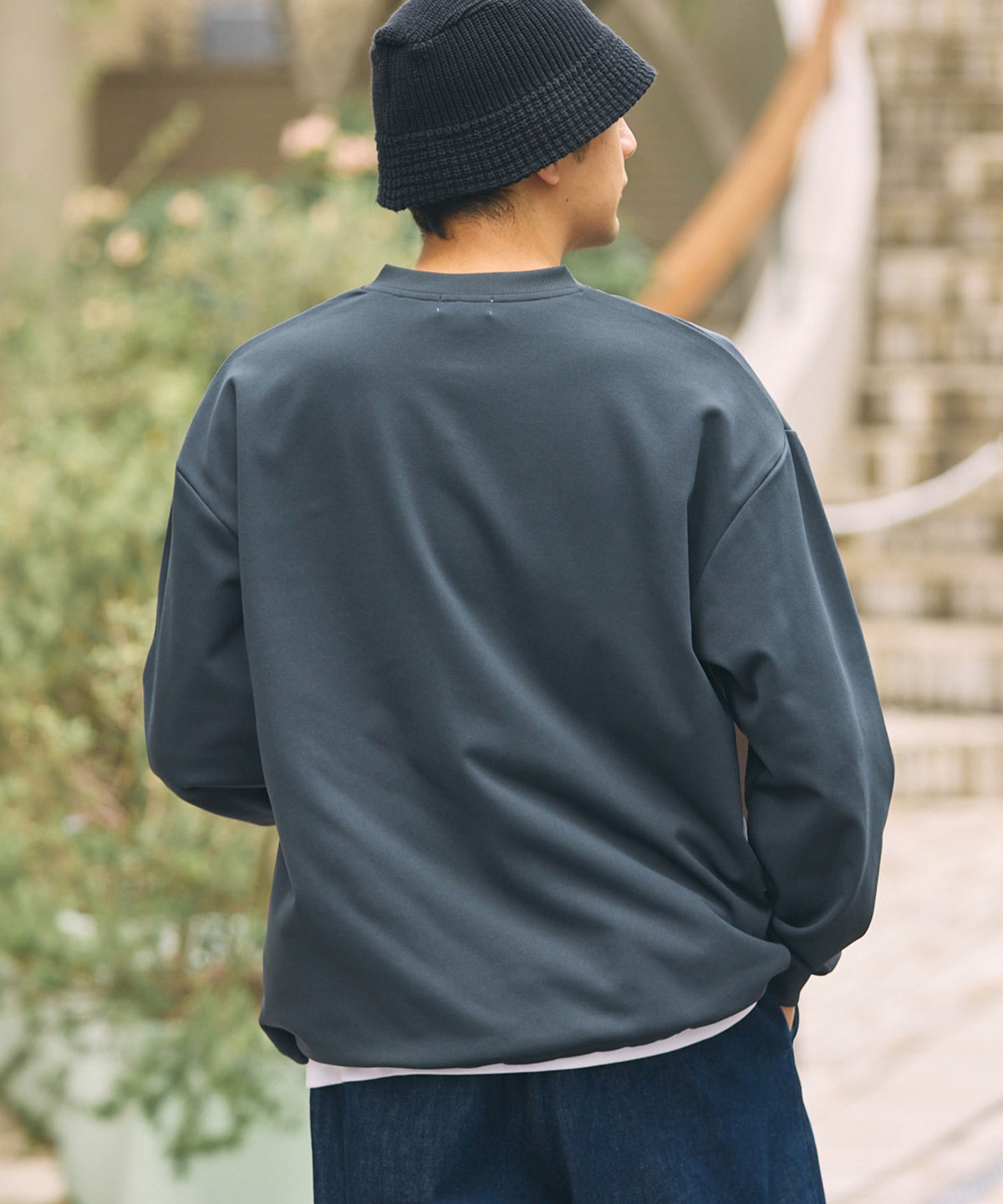 THE CRAFT CREW PRODUCTS / 四向彈性機能 亨利領 口袋長T恤（抽繩下擺）
