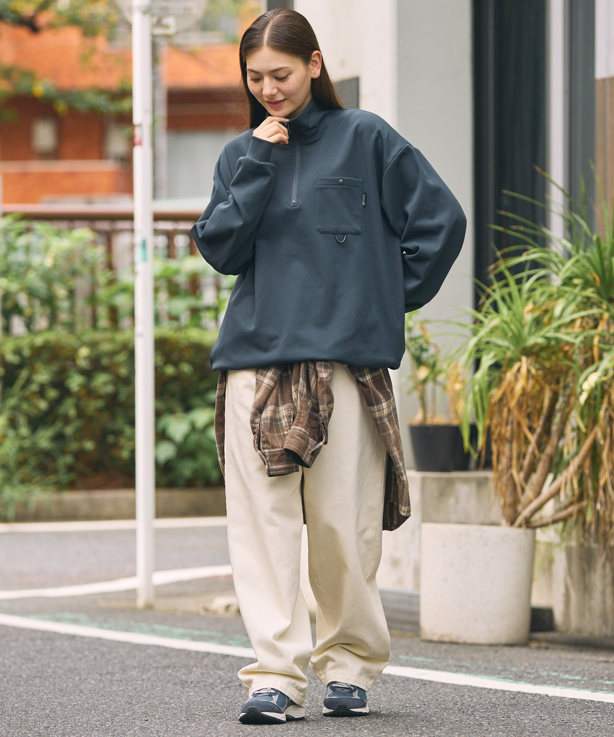 THE CRAFT CREW PRODUCTS / 四向彈性機能 半拉鍊長袖T恤（抽繩下擺）