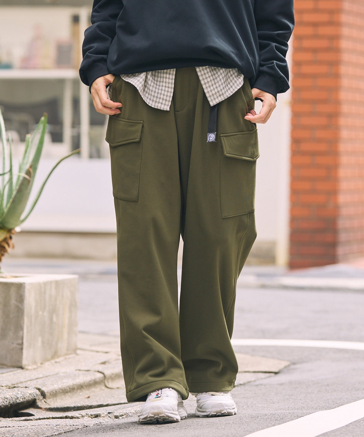 THE CRAFT CREW PRODUCTS / 四向彈性機能工裝褲（織帶腰帶．抽繩褲口）