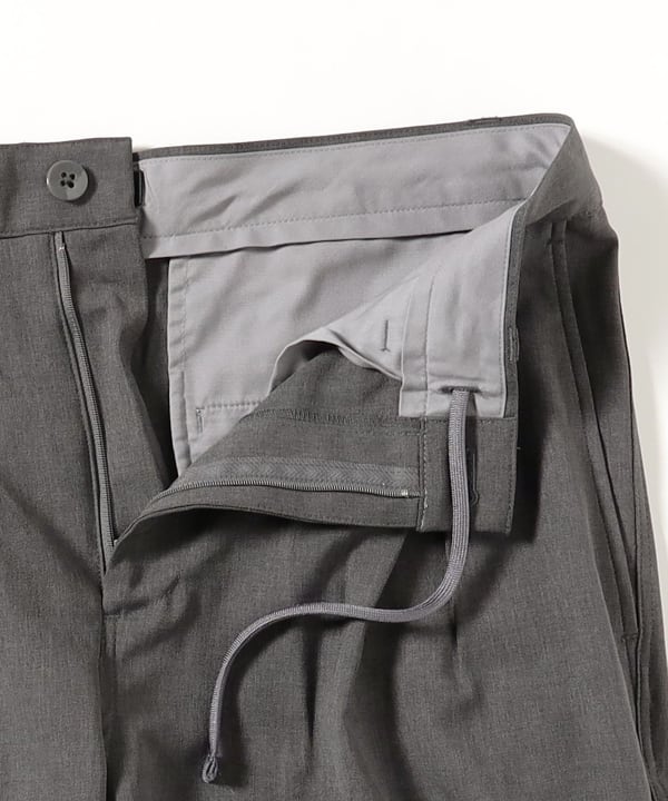 BEAMS / 雙褶立體寬直筒可調褲腳長褲