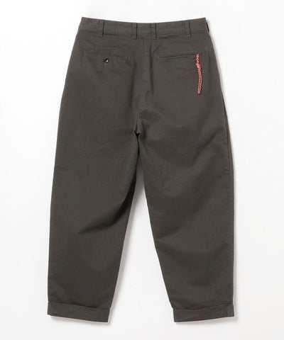 BEAMS JAPAN  2 PLEATED CHINO TROUSERS / 兩褶斜紋褶錐形長褲（日本製）