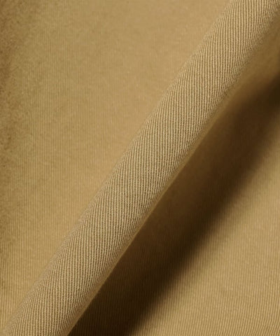 BEAMS / 雙褶寬版斜紋棉休閒短褲