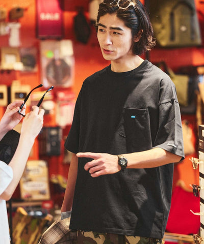 KAVU × FREAK'S STORE / 刺繡口袋短袖T恤